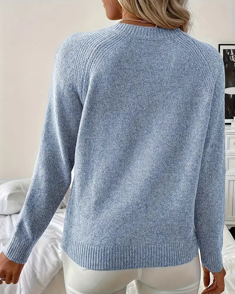 Damenpullover mit Raglanärmeln und dekorativen Knöpfen - 12 - Trendlinie