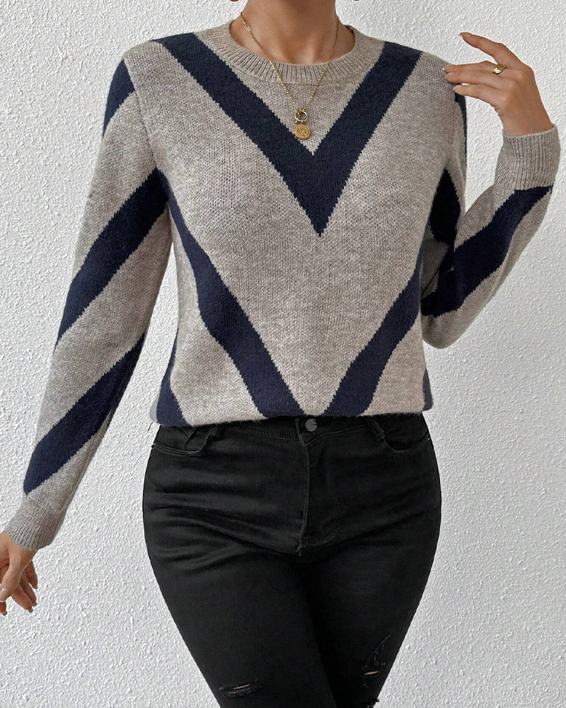 Damenpullover mit V-Ausschnitt und modernem geometrischen Design - 8 - Trendlinie