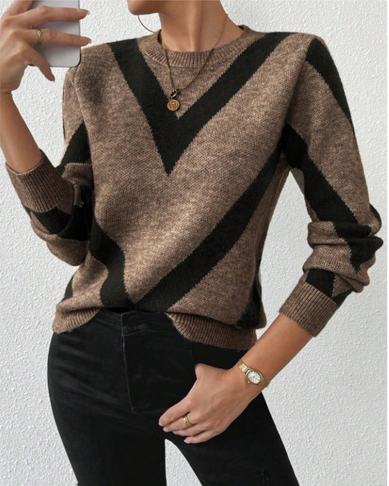 Damenpullover mit V-Ausschnitt und modernem geometrischen Design - 9 - Trendlinie