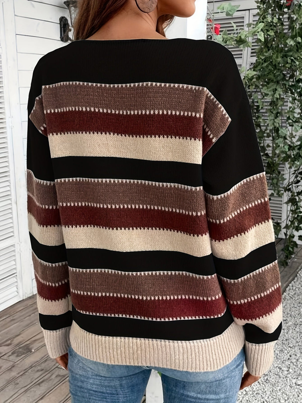 Damenpullover mit modischem Streifen-Design und Rundhalsausschnitt - 7 - Trendlinie