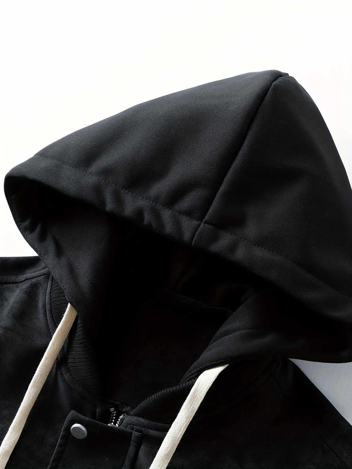 Lässige Damenjacke mit Kapuze und praktischen Taschen - 4 - Trendlinie