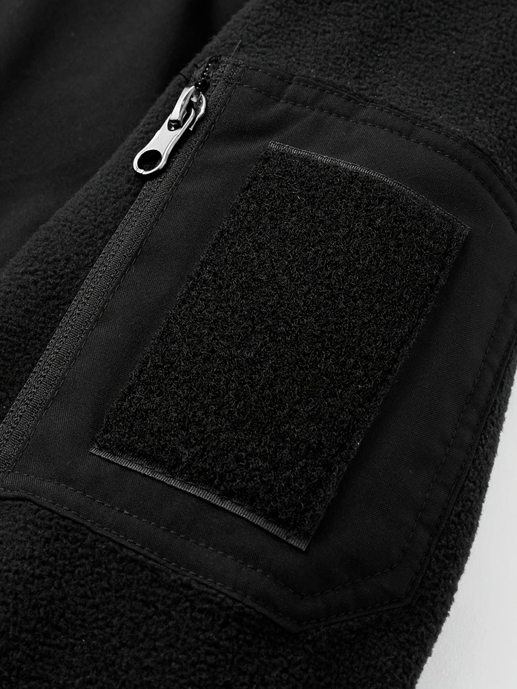 Fleecejacke Herren mit Stehkragen und praktischen Taschen - 18 - Trendlinie