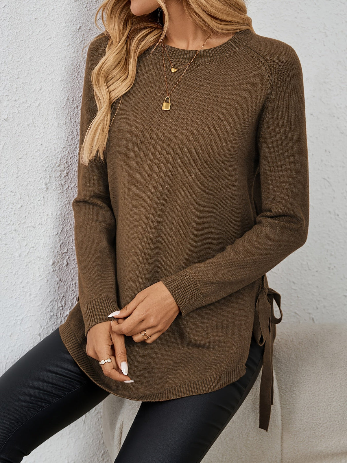 Damen Pullover mit langen Ärmeln und seitlichen Schlitzen - 12 - Trendlinie