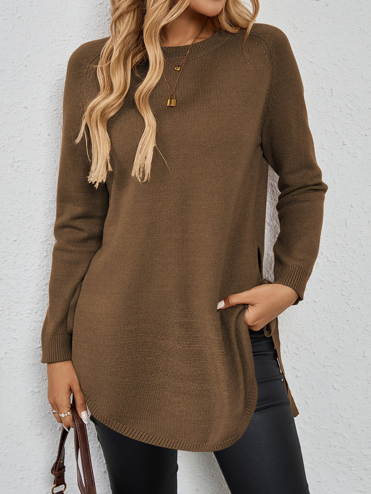 Damen Pullover mit langen Ärmeln und seitlichen Schlitzen - 13 - Trendlinie