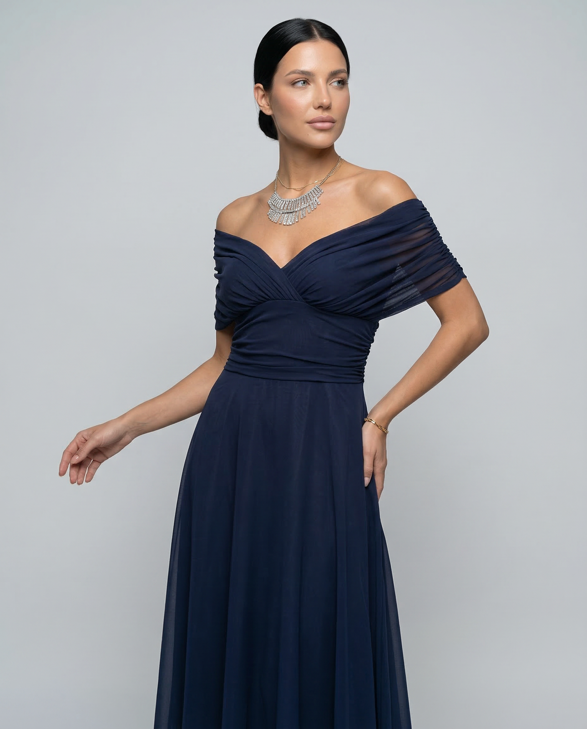 Abendkleid Damen mit Wickelstil und schulterfreiem Ausschnitt - 13 - Trendlinie