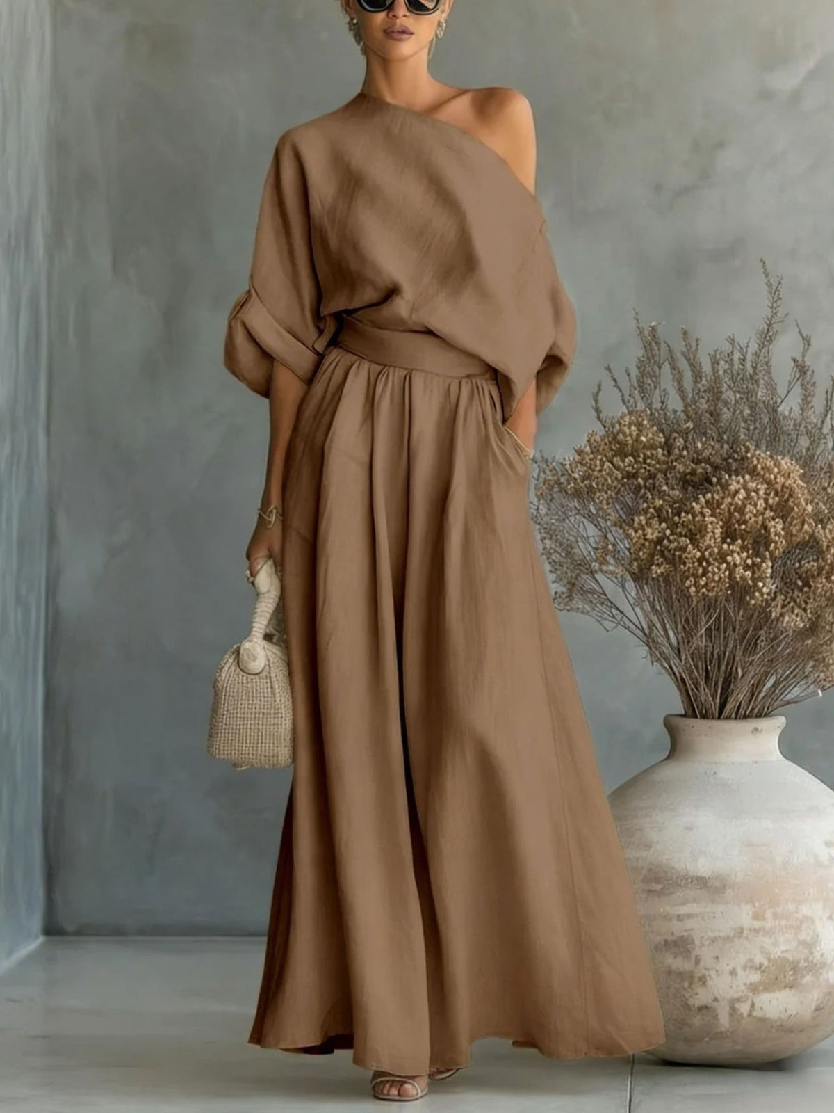 Maxikleid Damen mit asymmetrischem Ausschnitt und lässiger Passform - 4 - Trendlinie