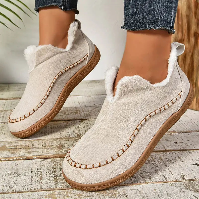 Slip-On Schuhe Damen mit weichem Innenfutter und rutschfester Sohle - 1 - Trendlinie
