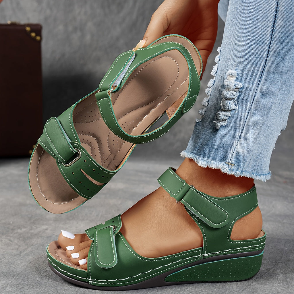 Damen Sandalen mit verstellbarem Riemen und bequemer Sohle - 3 - Trendlinie