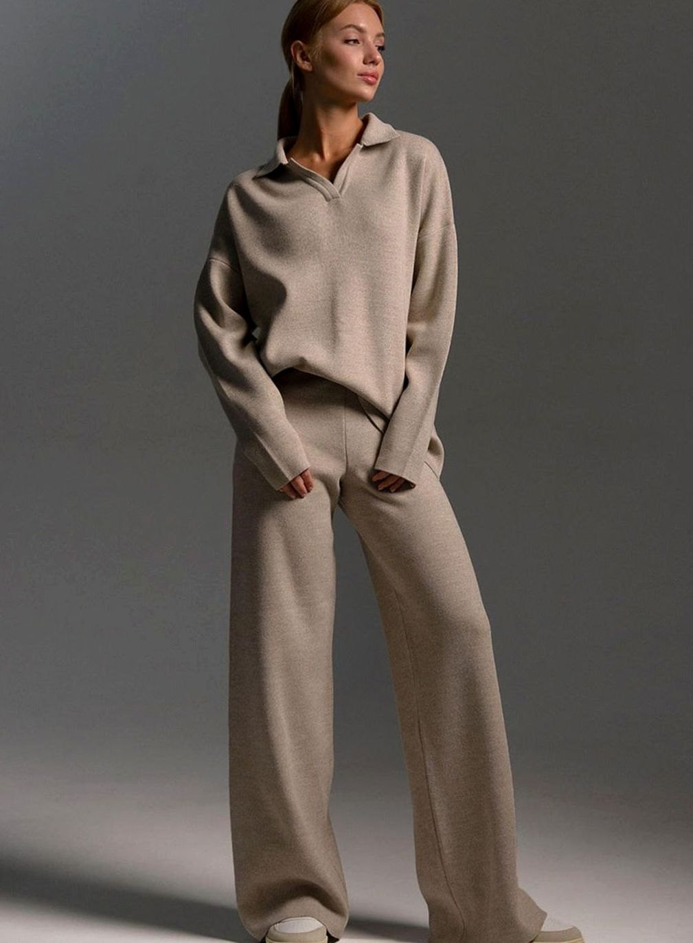 Damen Lounge Outfit mit elegantem Kragen und weitem Schnitt - 3 - Trendlinie