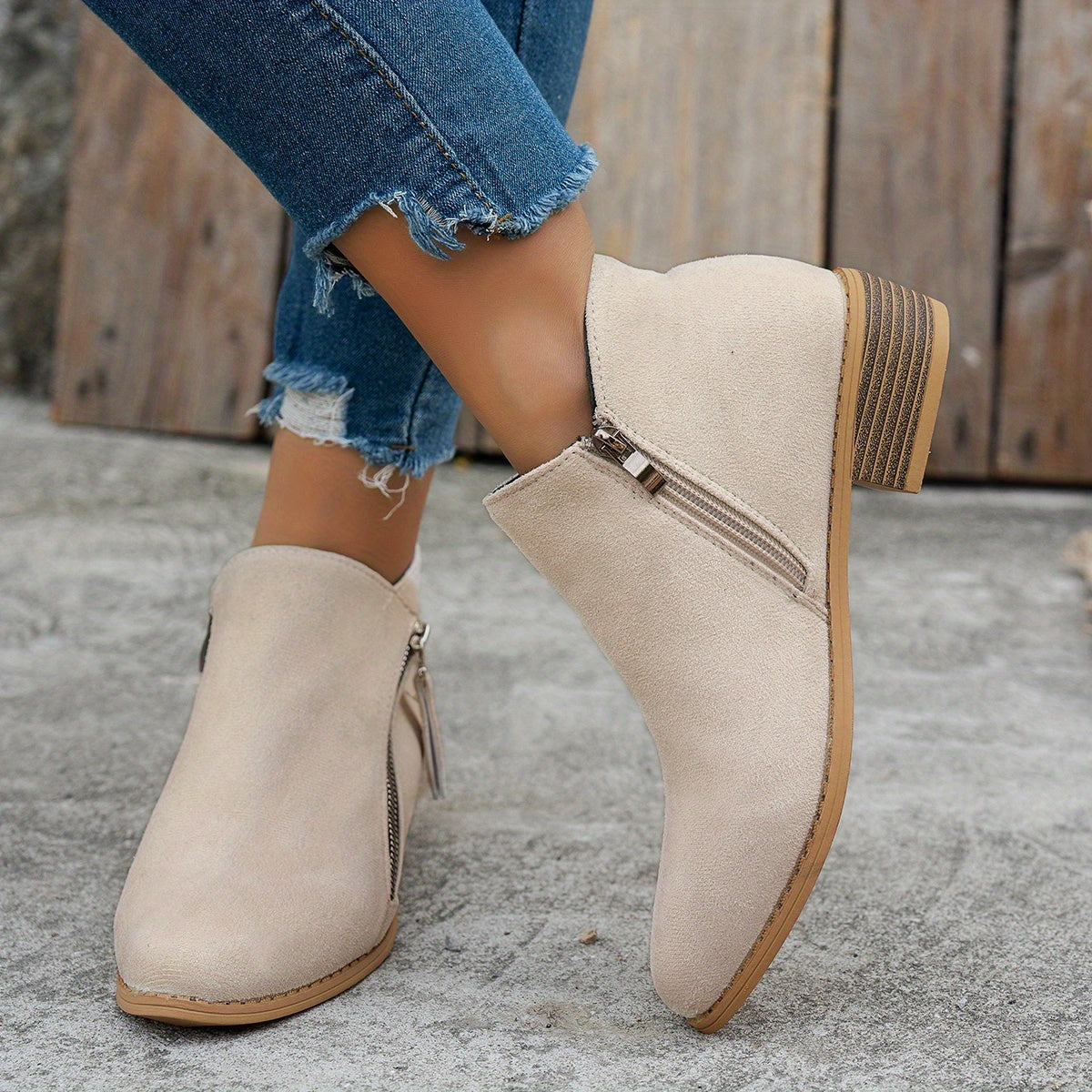 Damen Ankle Boots mit seitlichem Reißverschluss und elegantem Blockabsatz - 2 - Trendlinie