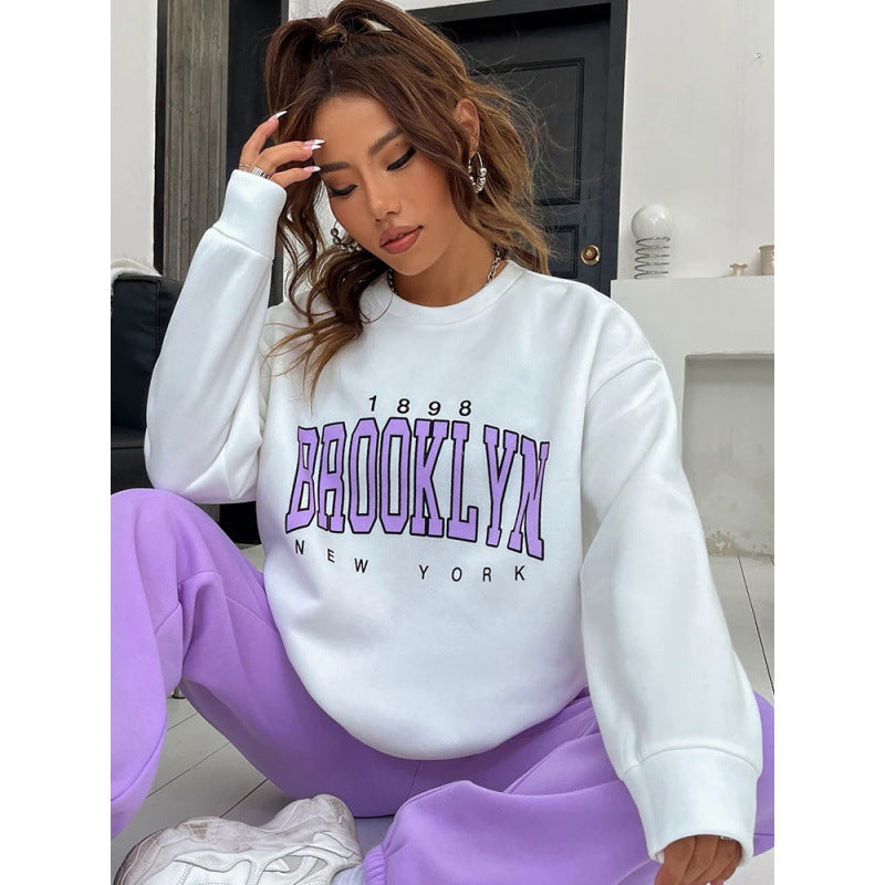Damen Sweatshirt mit urbanem Brooklyn-Print und lässigem Schnitt - 2 - Trendlinie