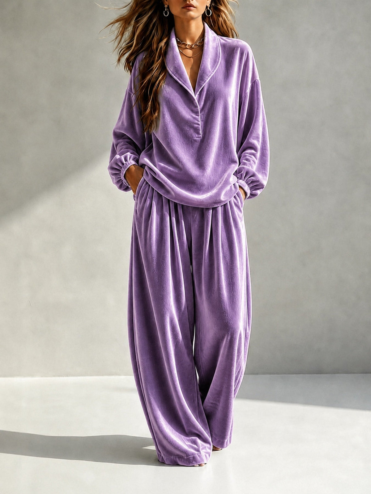 Damen Lounge Outfit mit langem Oberteil und weiten Hosen - 3 - Trendlinie