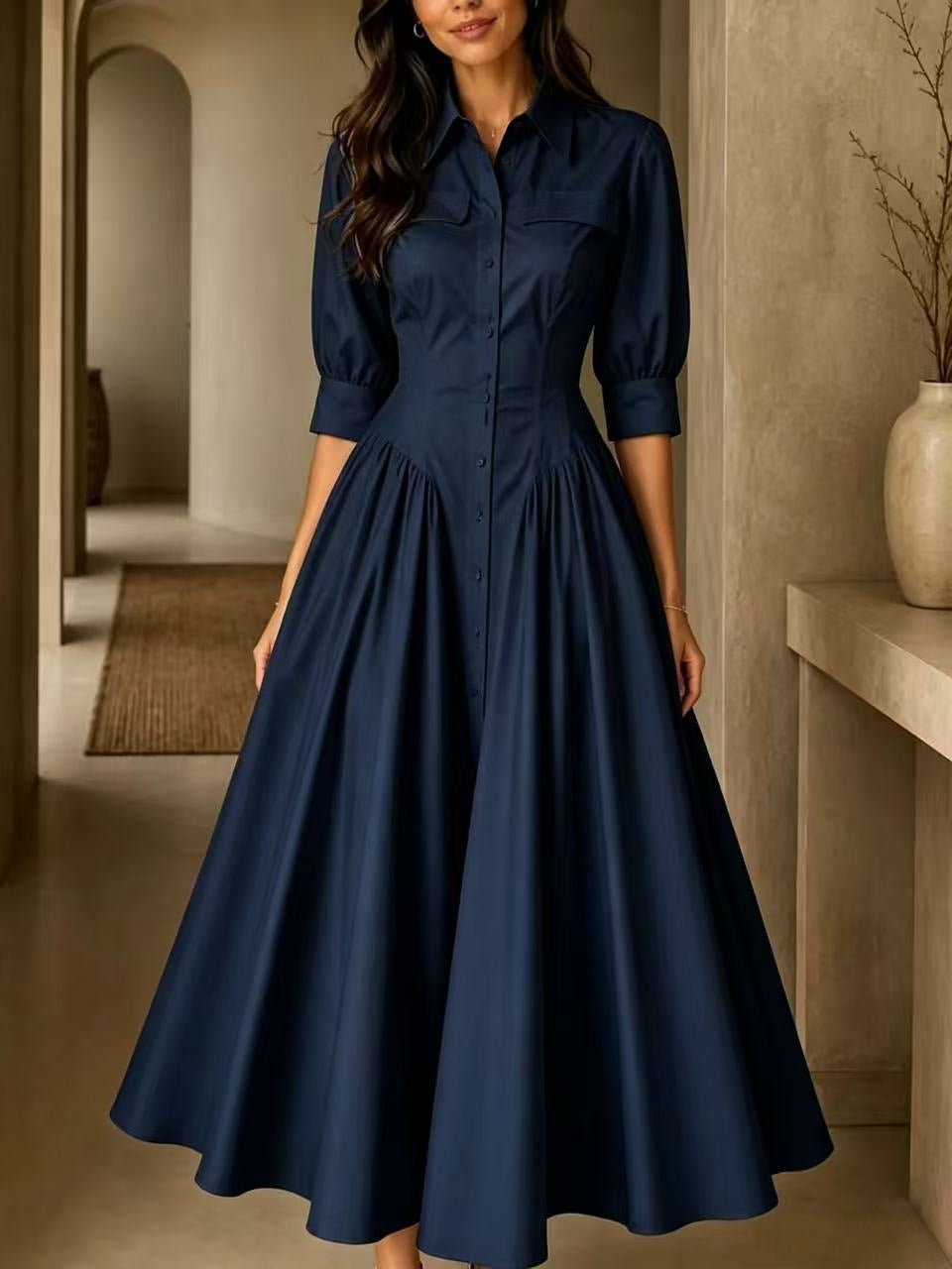Hemdblusenkleid Damen mit schwingendem Rock und V-Ausschnitt - 5 - Trendlinie