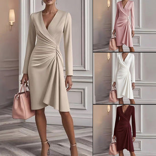 Wickelkleid Damen mit tiefem V-Ausschnitt und eleganter Drapierung - 7 - Trendlinie