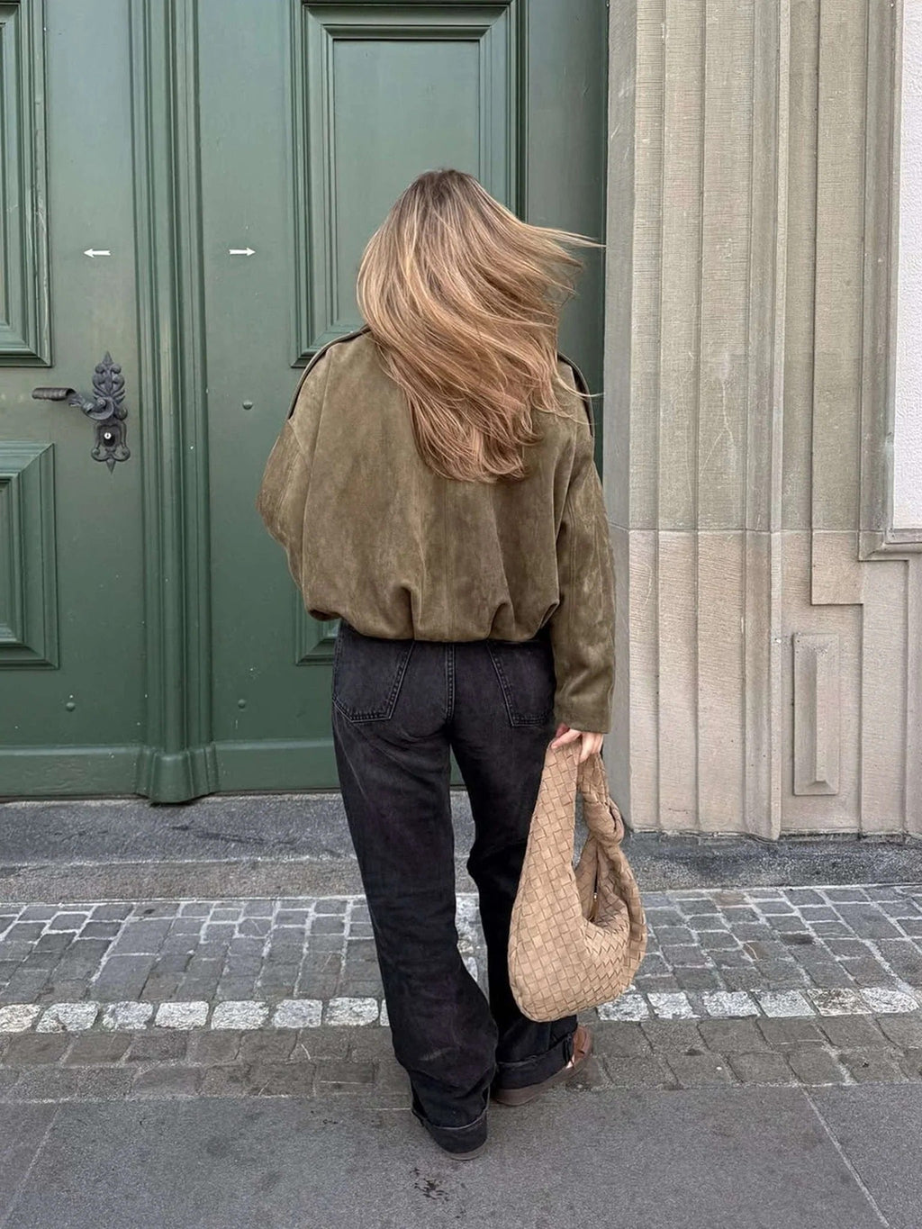 Damen Jacke im lässigen Oversized-Schnitt mit strukturiertem Kragen - 5 - Trendlinie