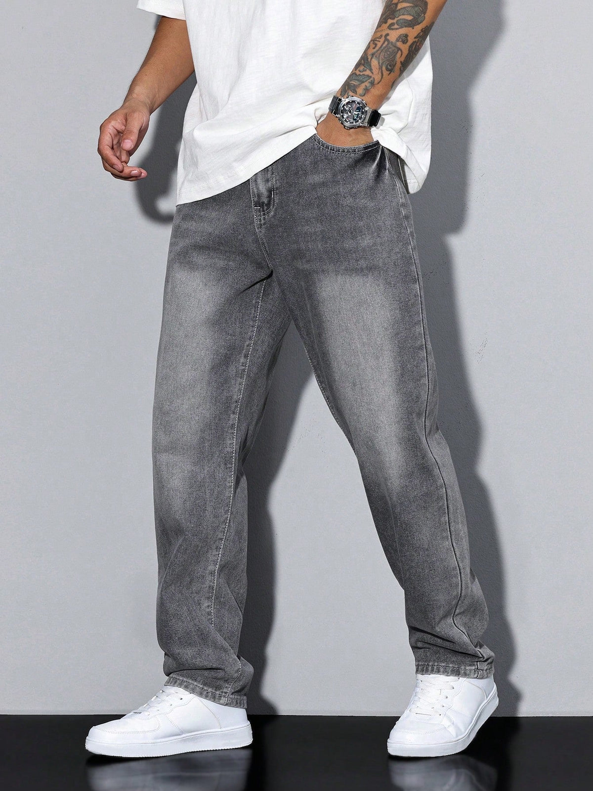 Herren Jeans im Relaxed Fit mit praktischen Taschen und natürlicher Taille - 1 - Trendlinie