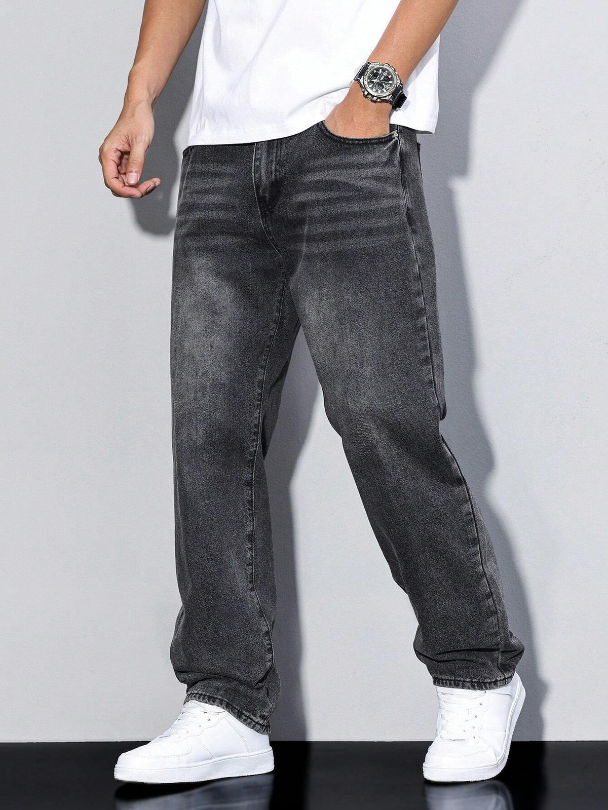 Herren Jeans im Relaxed Fit mit praktischen Taschen und natürlicher Taille - 3 - Trendlinie
