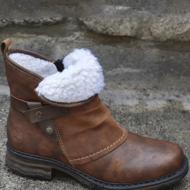 Damenstiefel mit verstellbarem Riemen im Relaxed Fit - 4 - Trendlinie