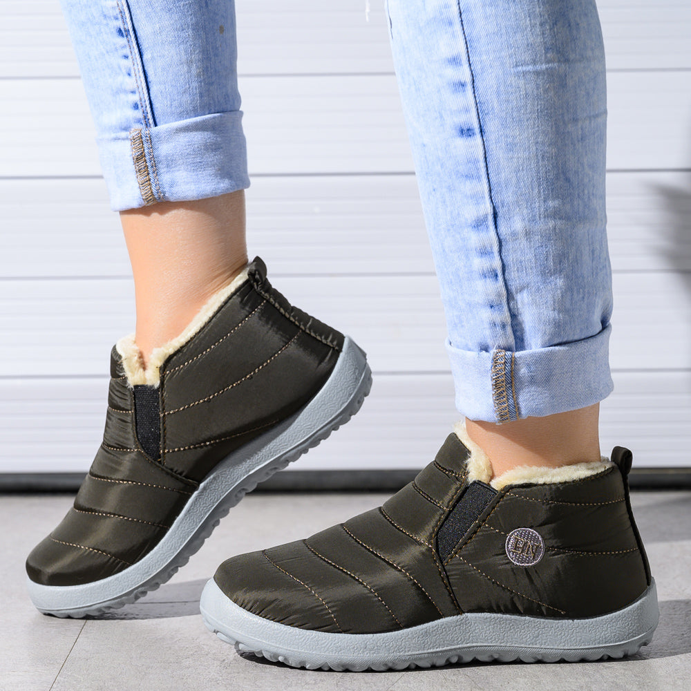 Damen Stiefeletten im lässigen Slip-On Stil - 8 - Trendlinie