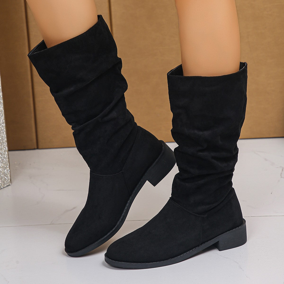 Damen Slouchy Stiefel mit runder Schuhspitze für lässige Looks - 7 - Trendlinie