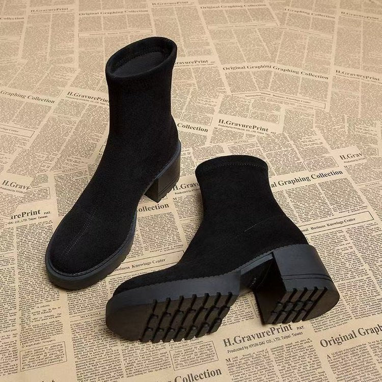 Stylische Low-Top Stiefeletten für Damen mit modernem Ausschnitt - 3 - Trendlinie