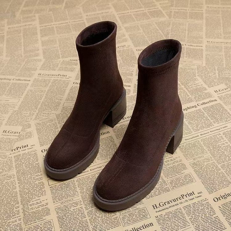 Stylische Low-Top Stiefeletten für Damen mit modernem Ausschnitt - 5 - Trendlinie