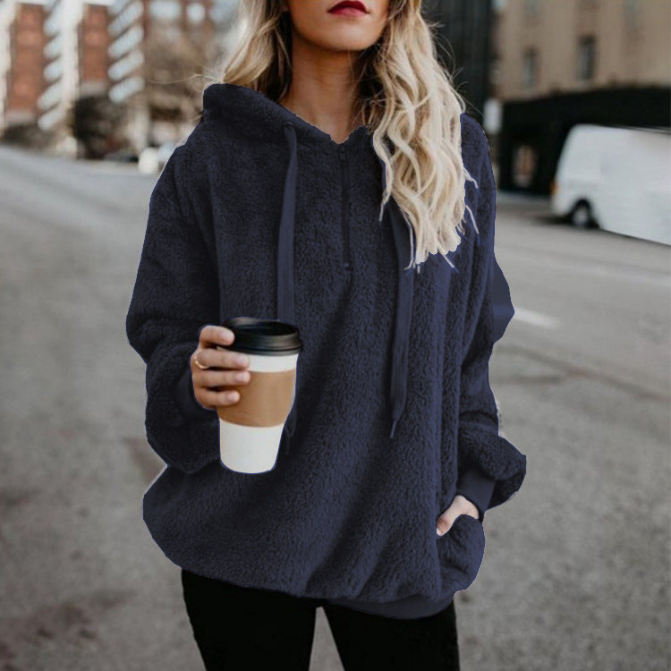 Bequemer Damen-Hoodie mit nützlicher Fronttasche - 1 - Trendlinie