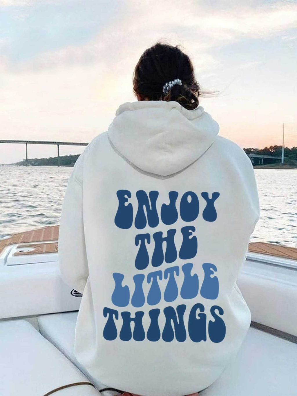Oversized Damen Hoodie mit praktischer Fronttasche - 4 - Trendlinie