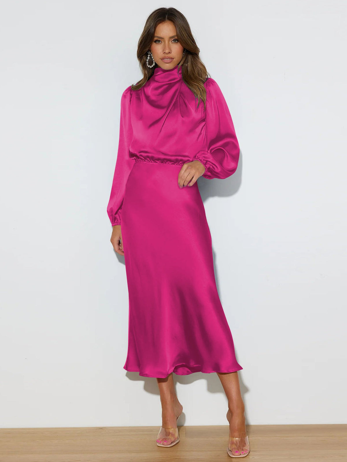 Elegantes Midi Kleid für Damen mit hohem Kragen und langen Ärmeln - 10 - Trendlinie