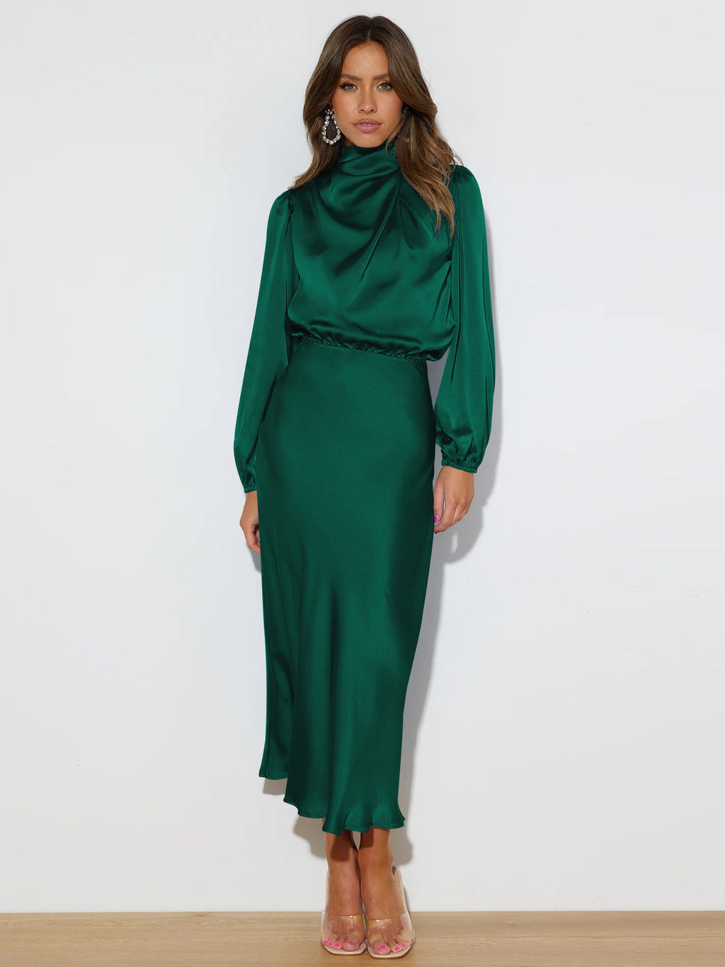 Elegantes Midi Kleid für Damen mit hohem Kragen und langen Ärmeln - 11 - Trendlinie