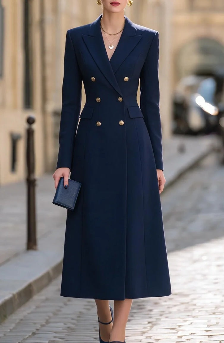 Elegantes Damenanzug-Kleid mit Revers und doppelter Knopfleiste für besondere Anlässe - 2 - Trendlinie