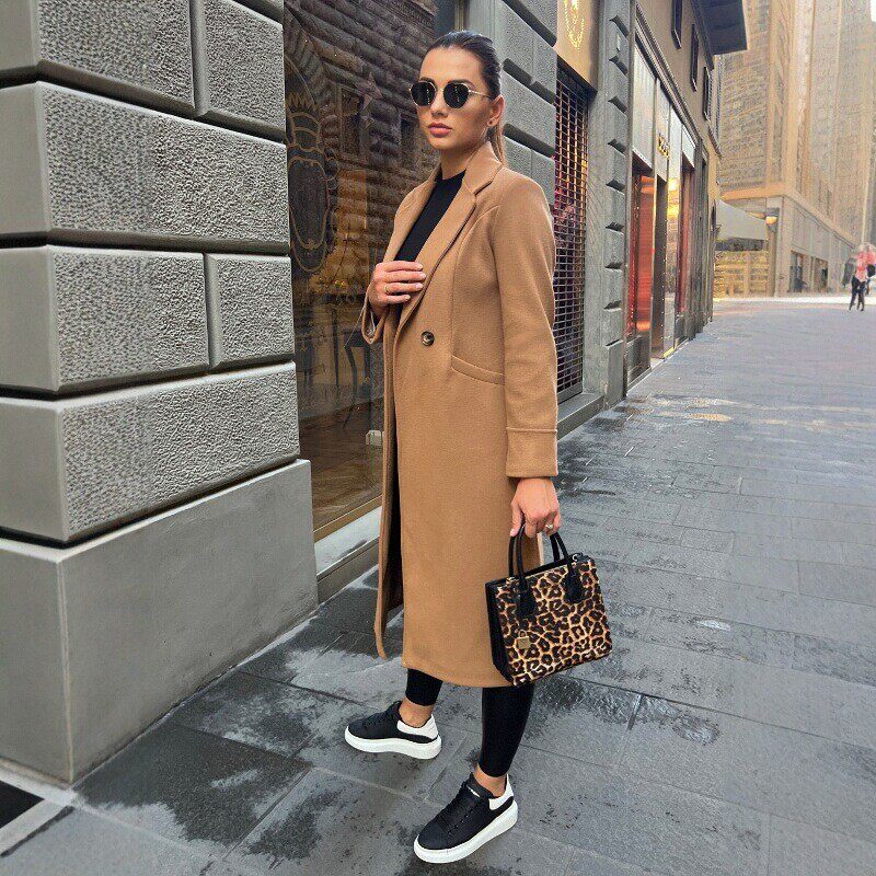 Eleganter Damen Wollmantel in taillierter, langer Ausführung - 2 - Trendlinie