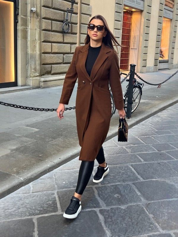 Eleganter Damen Wollmantel in taillierter, langer Ausführung - 3 - Trendlinie