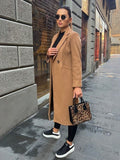 Eleganter Damen Wollmantel in taillierter, langer Ausführung - 7 - Trendlinie