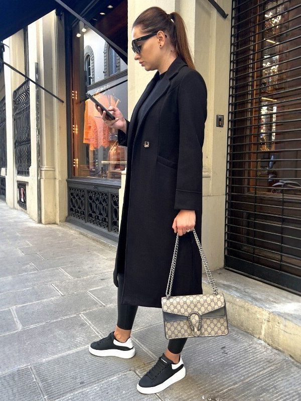 Eleganter Damen Wollmantel in taillierter, langer Ausführung - 8 - Trendlinie