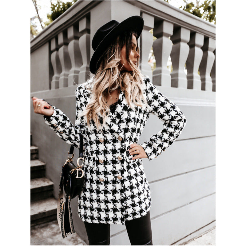 Modischer Damenblazer mit Doppelreiher und trendigem Muster - 1 - Trendlinie
