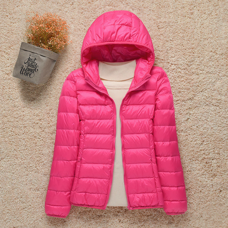 Steppjacke Damen blau kurz mit Kapuze und Reißverschluss